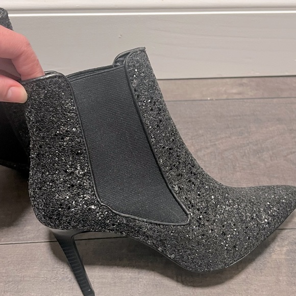 ZARA NWOT sparkle boots 😍🔥 - Picture 6 of 11